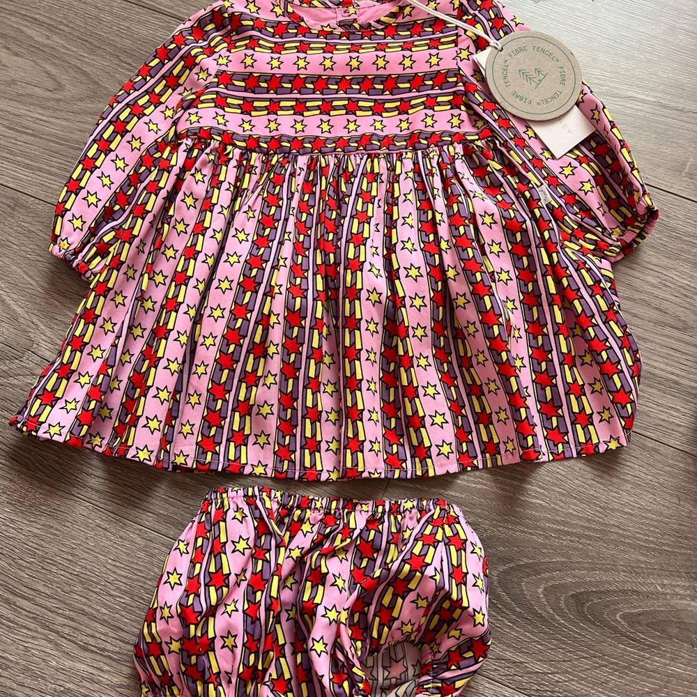 Stella McCartney kids 2 piece set new with tags